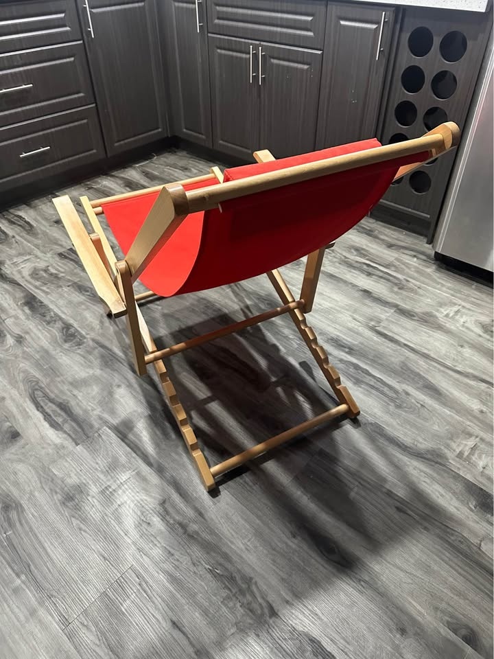 Folding Beach/Patio/Lawn chair - photo 2