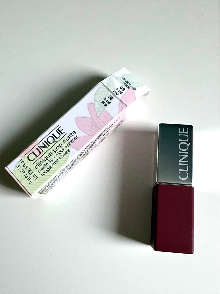New Clinique Pop Matte Lipstick 08 Bold Pop