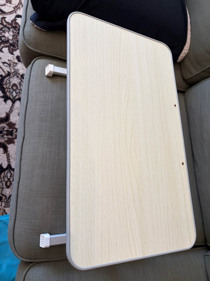 Small adjustable desk - photo 5