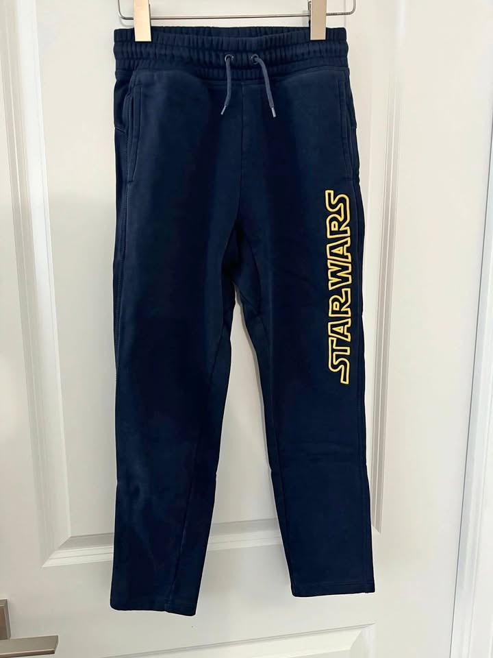 GAP Boys’ Star Wars Fleece Pant ~ Size Large (10)🧡