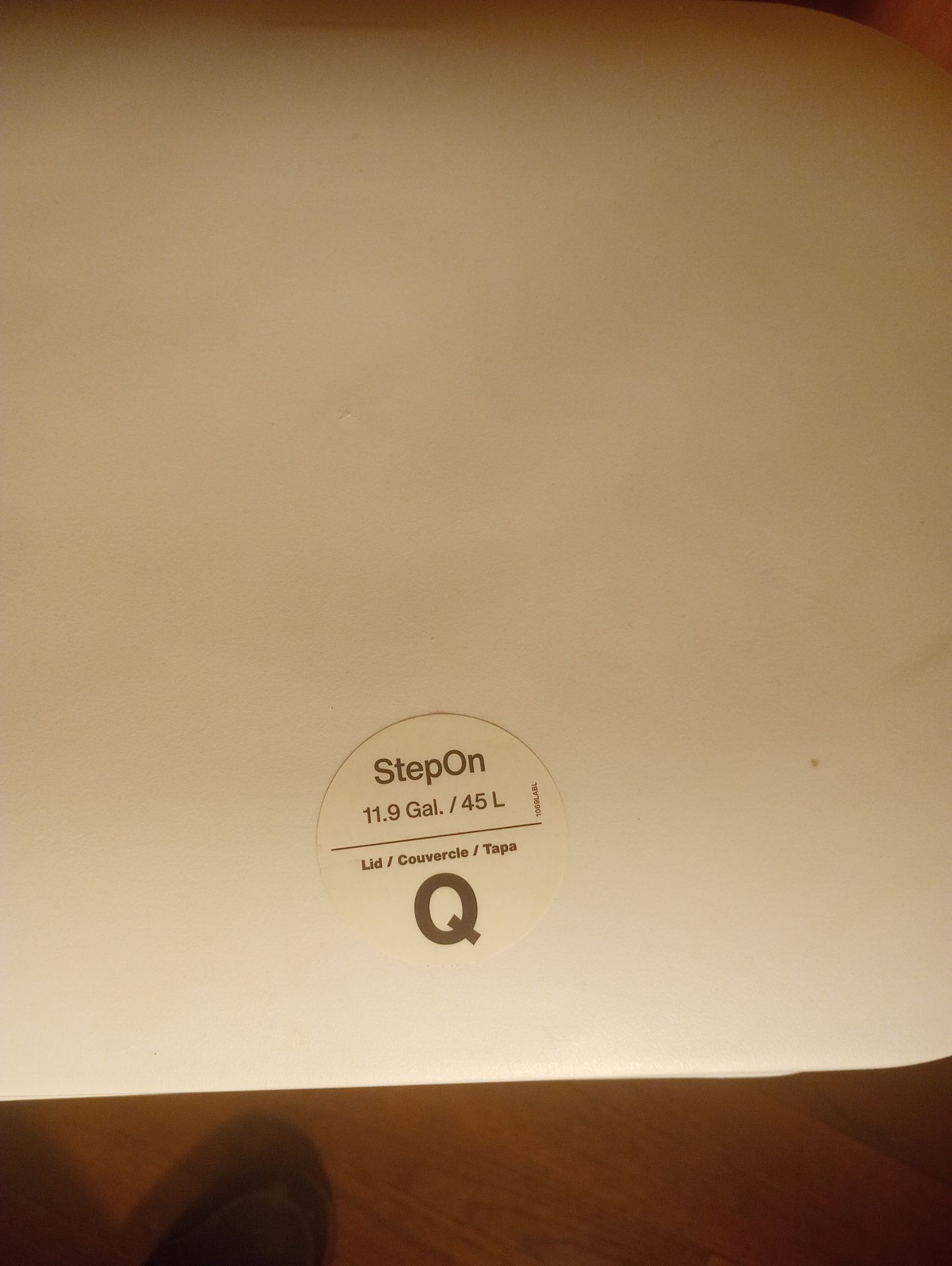 New 11.9 Gallon Kitchen Garbage Can - photo 3