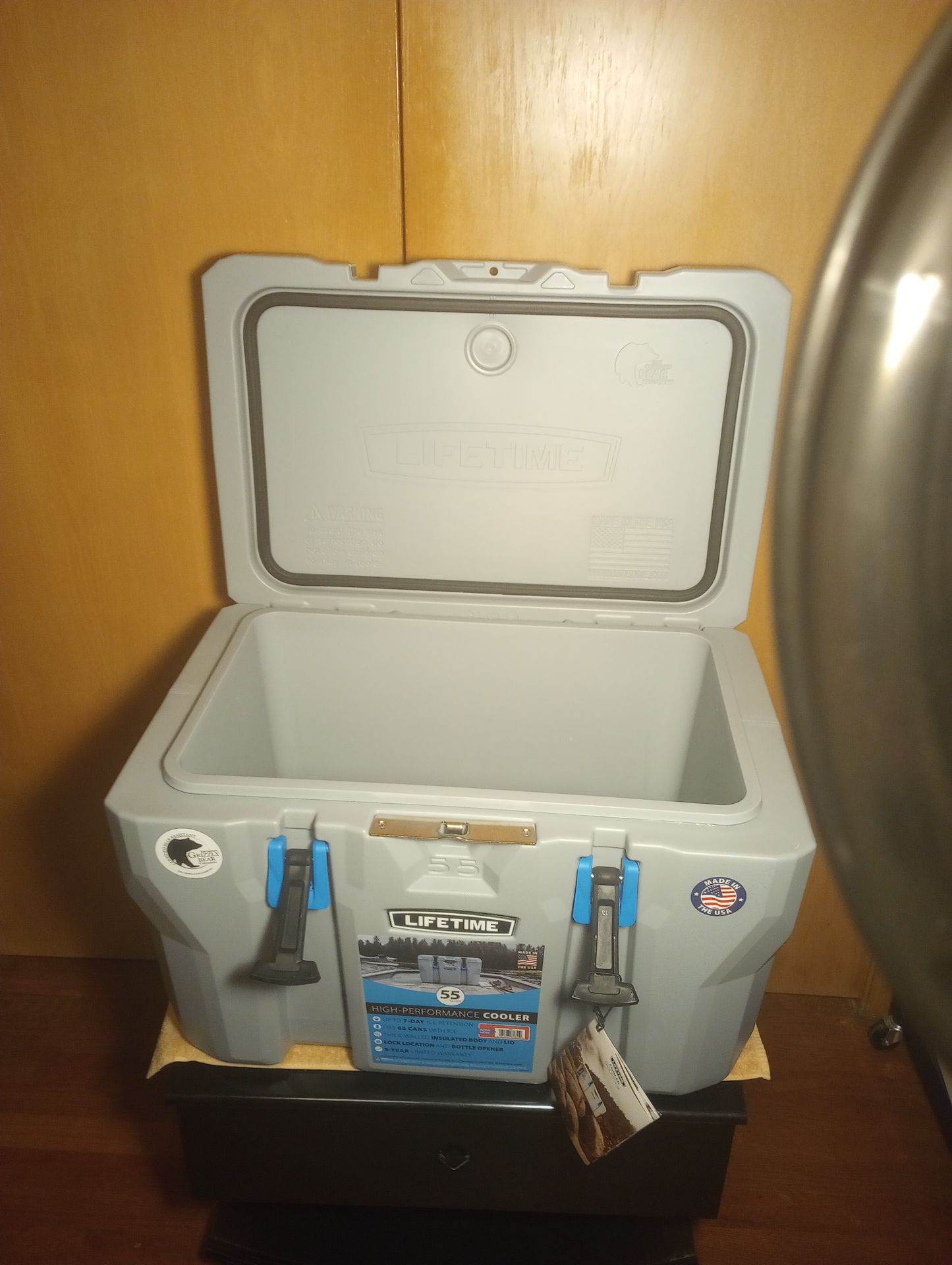 Lifetime 55 Quart Cooler - photo 4