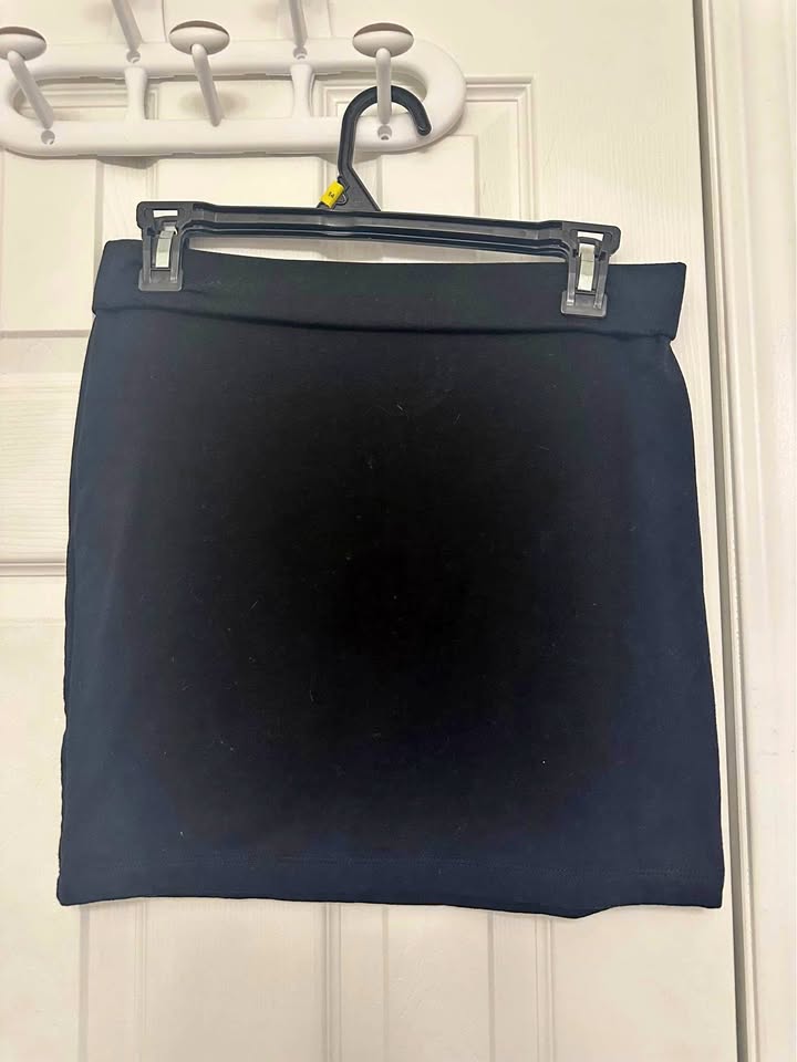 Black Skirt