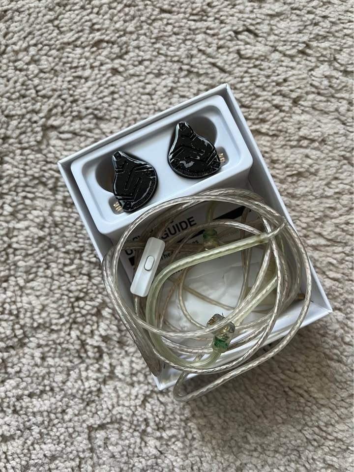 KZ-ZS10 PRO X Bundle | Make me an offer - photo 4