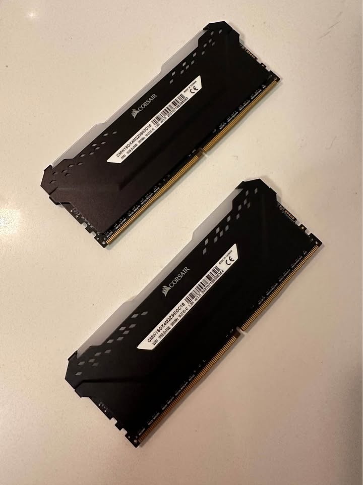 Corsair DDR4 Ram 3600MHz (2x8GB) - photo 2