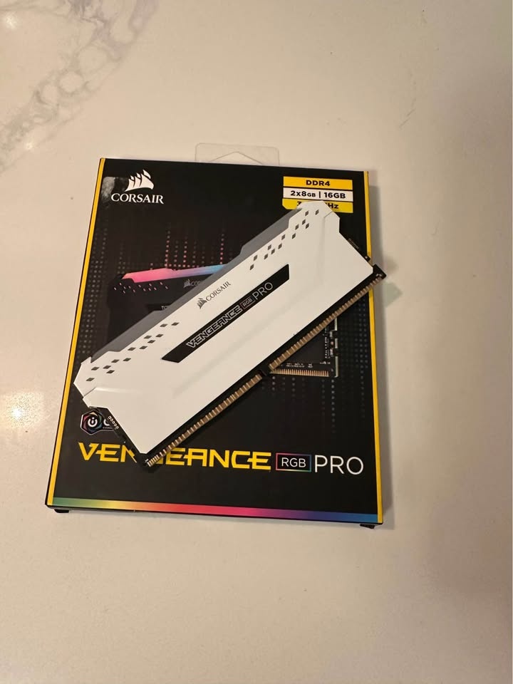 Corsair DDR4 Ram 3600MHz (2x8GB) - photo 5