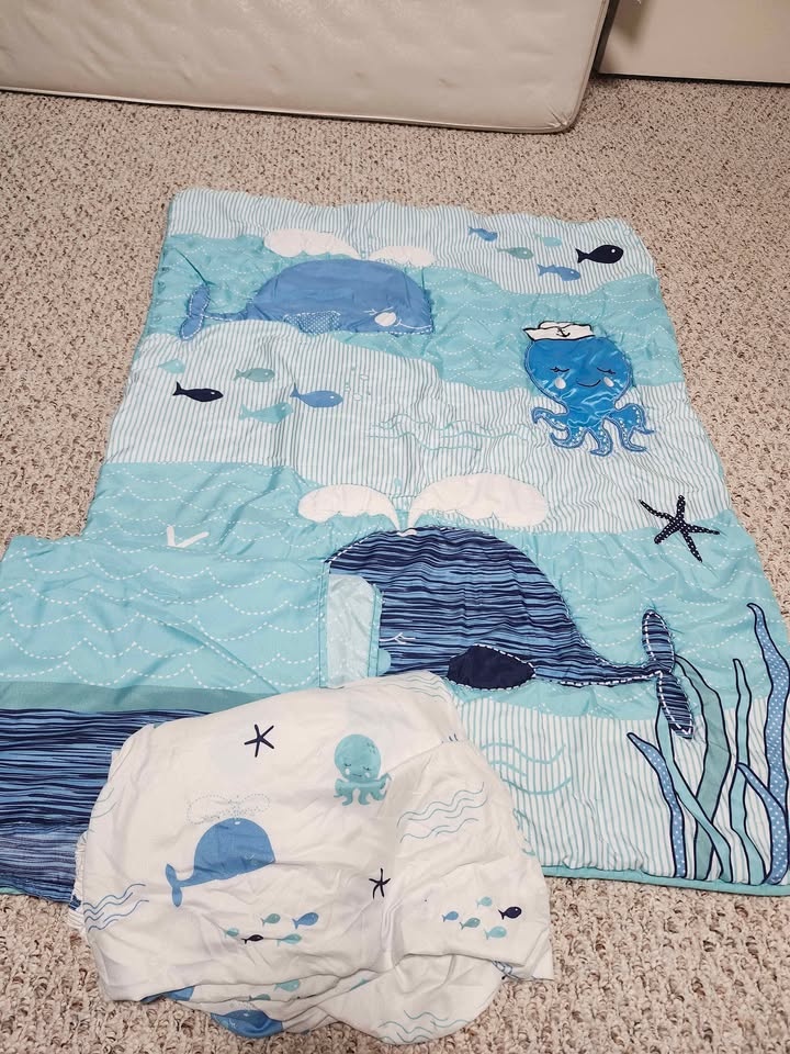 3 Pc Baby Bedding Set & Musical Crib Mobile - Nautical Adventure - photo 2
