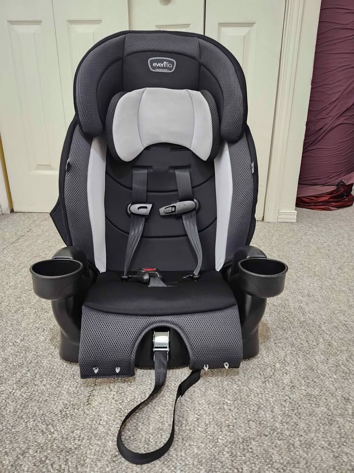 Evenflo Chase Plus 2-In-1 Booster Car Seat (Huron) - photo 5