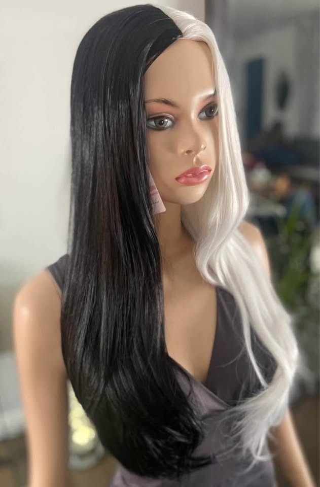 NWT 26” Black & White Cruella DeVille Synthetic Wig 2264 - photo 5