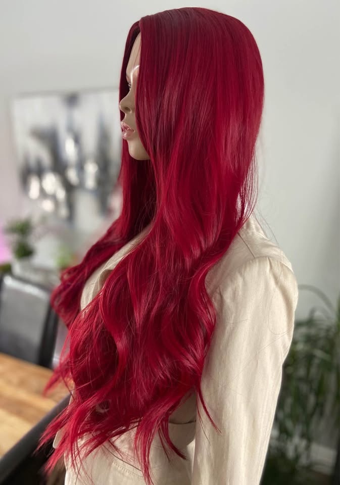 NWOT 34” Long Layered Deep Red Mermaid Poison Ivy Wig 2251 - photo 5