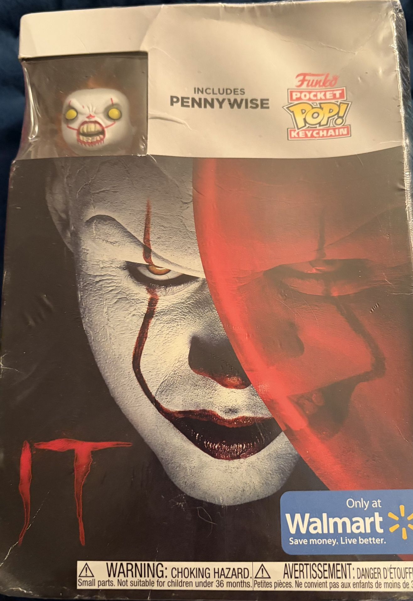 IT 2017 Collector's Edition DVD Gift Set w/ Pennywise Funko Pop - photo 2