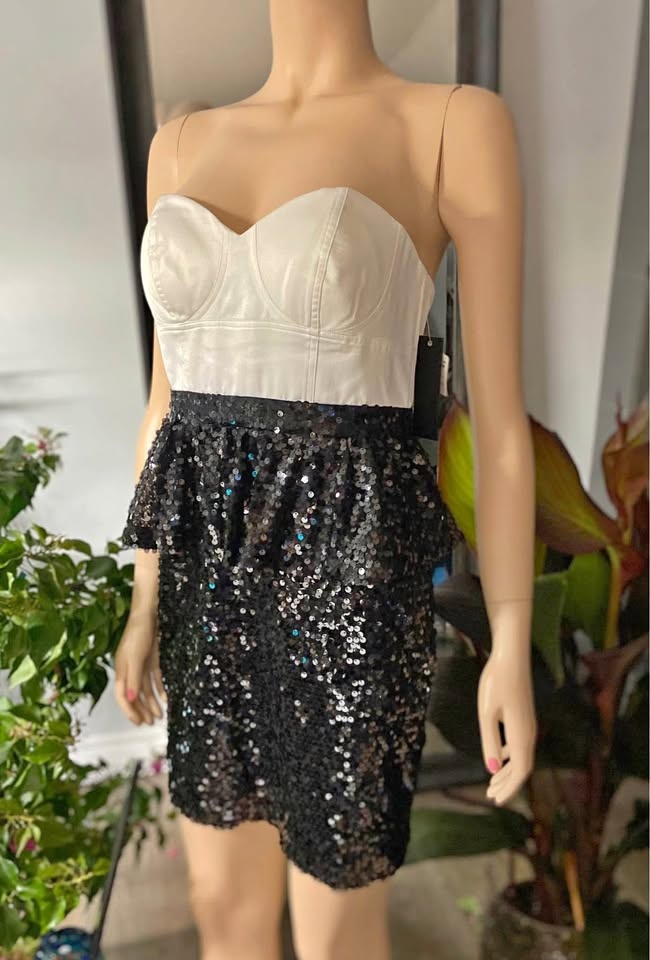NWT Aqua Black Ivory Satin Sequined Strapless Dress 6 (508)
