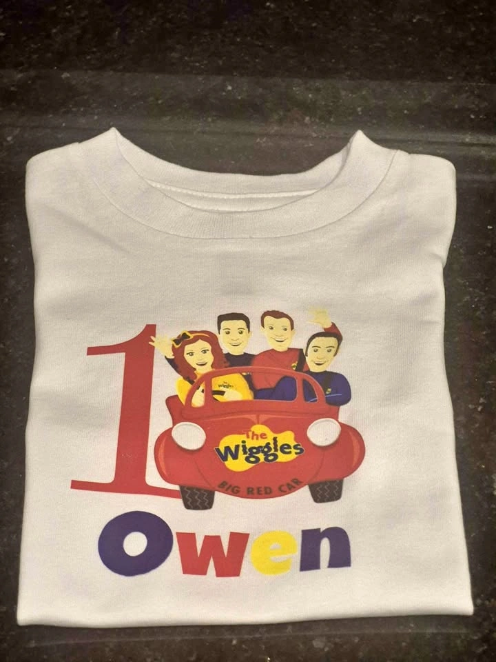 Wiggles Items - Shirts, Sippy Cup, Bottles, Patches, Puzzles