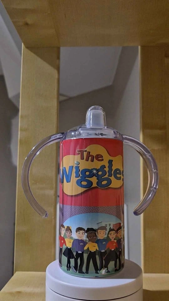 Wiggles Items - Shirts, Sippy Cup, Bottles, Patches, Puzzles - photo 3