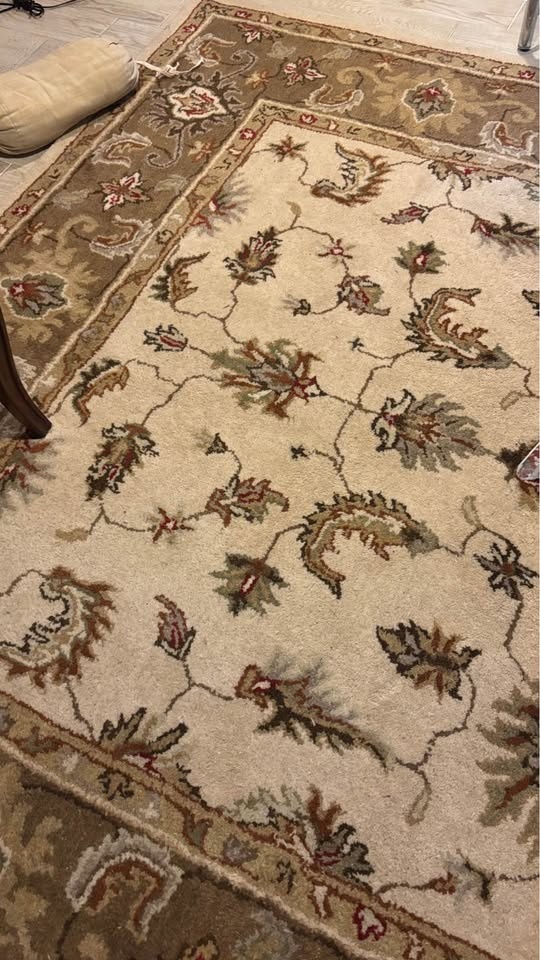 Rug beige border + leaves pattern - photo 2