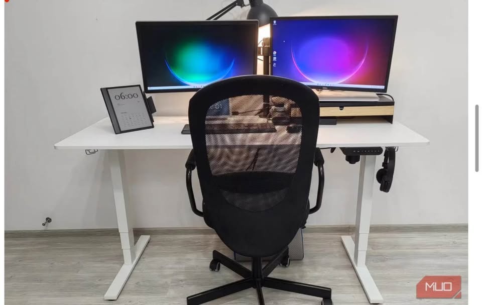 Standing Desk Large White Electronic Table - Moving Sale - photo 2