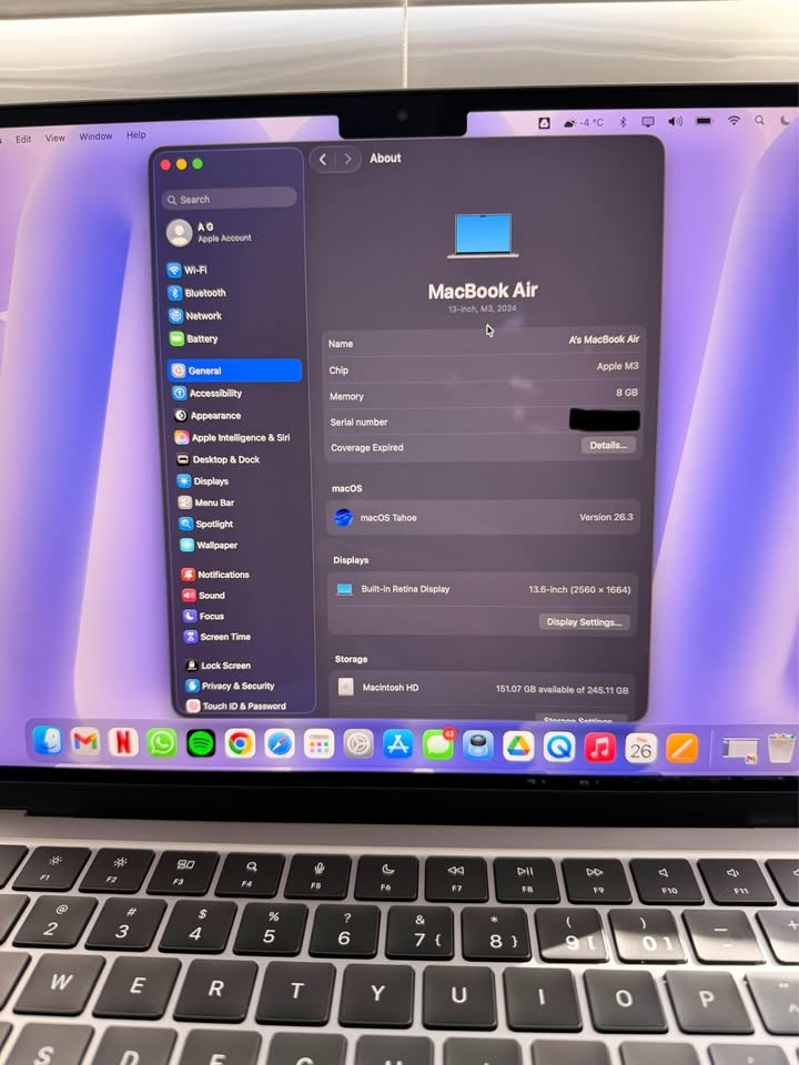 13-inch MacBook Air M3 (8GB RAM, 256GB SSD) - photo 2