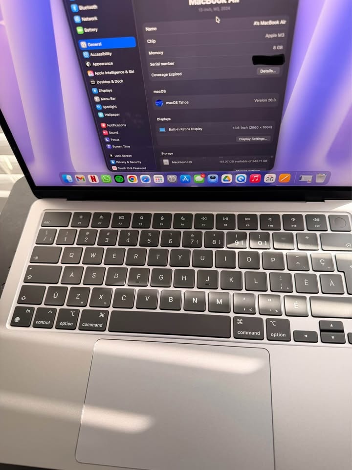 13-inch MacBook Air M3 (8GB RAM, 256GB SSD) - photo 3