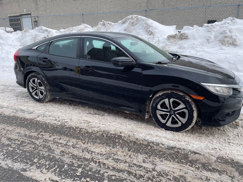 2017 Honda Civic - photo 2