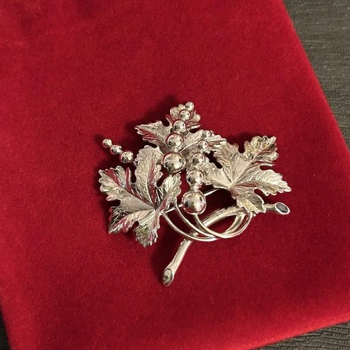 Vintage Carl Art Sterling Silver Grape Leaf Brooch