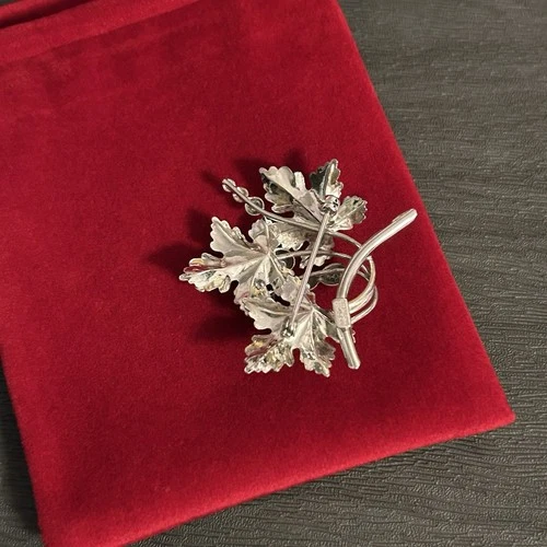 Vintage Carl Art Sterling Silver Grape Leaf Brooch - photo 2