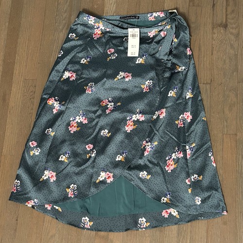 NWT Abercrombie Fitch Skirt Women Xs Green Flowers A Line