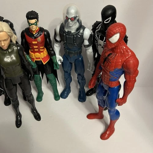 DC & Marvel Action Figures Lot of 7 - photo 2
