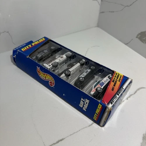1998 Hot Wheels City Police 5-Car Gift Pack - photo 3