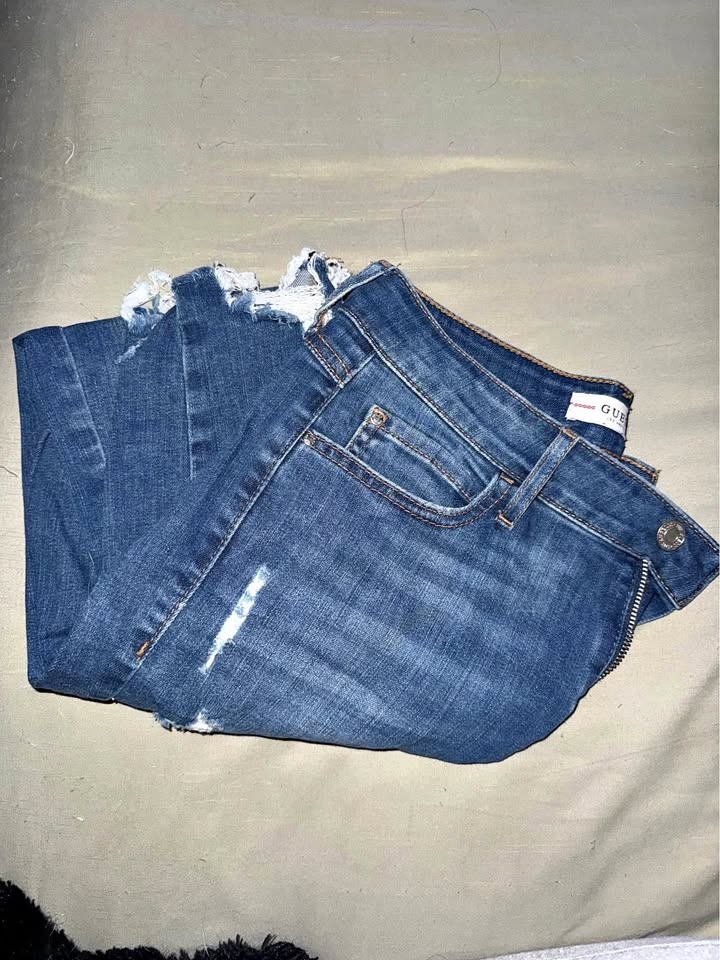 Guess 1981 Skinny Jeans