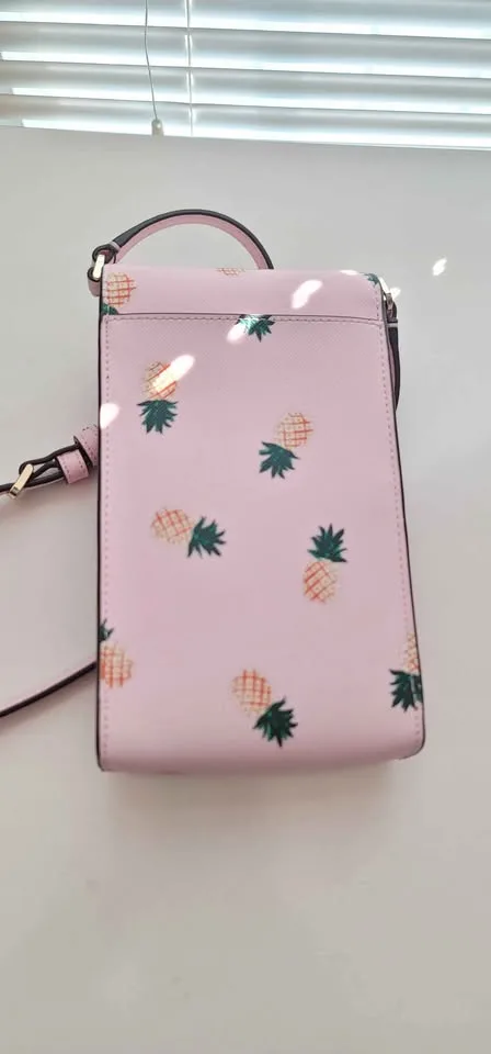 NEW Kate Spade Crossbody image indicator(2)