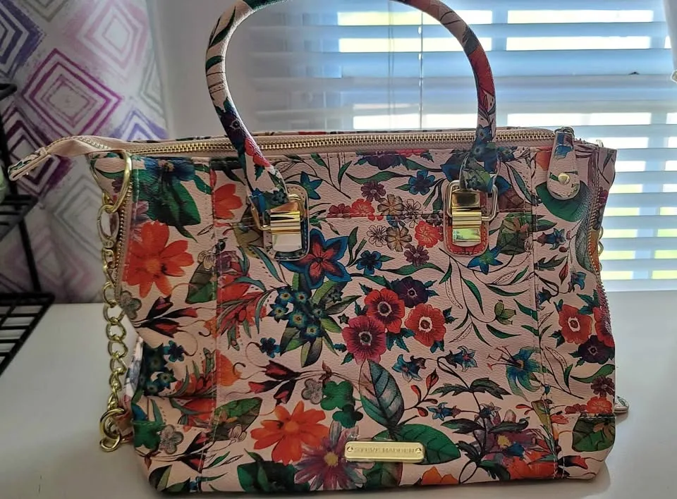 NEW Steve Madden Purse thumbnail
