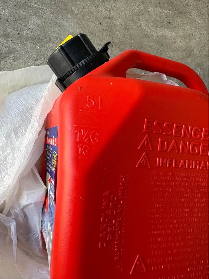 5L Jerry Can - photo 2