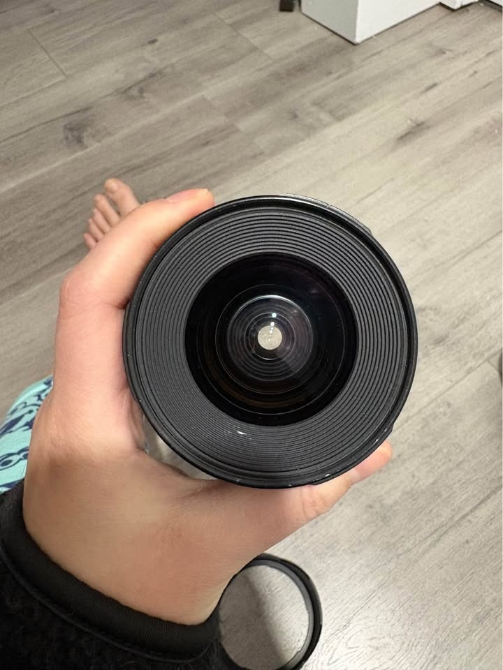 Canon Lens EF 20mm 1:2.8 Ultrasonic - photo 2
