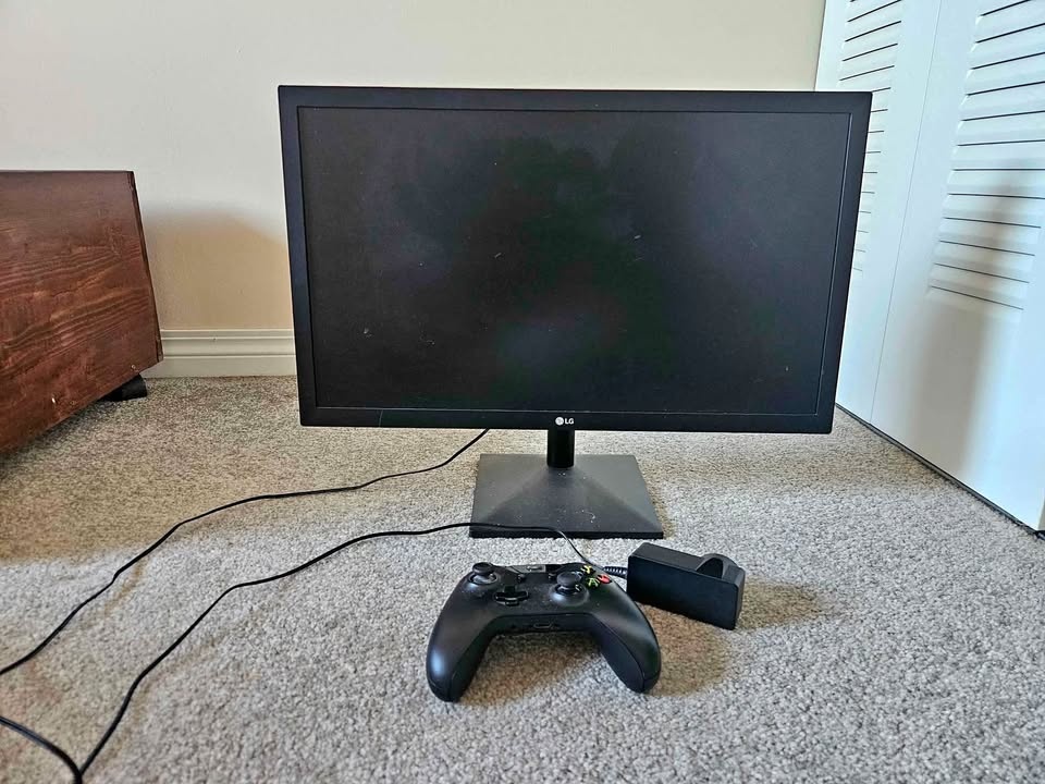 LG Monitor