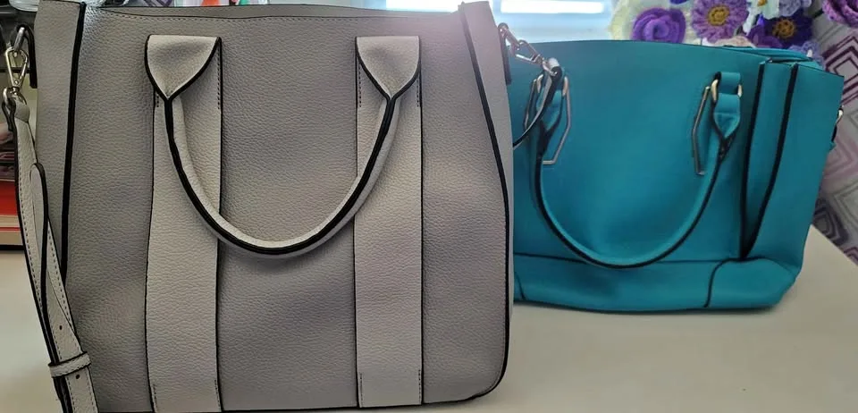 Purses thumbnail