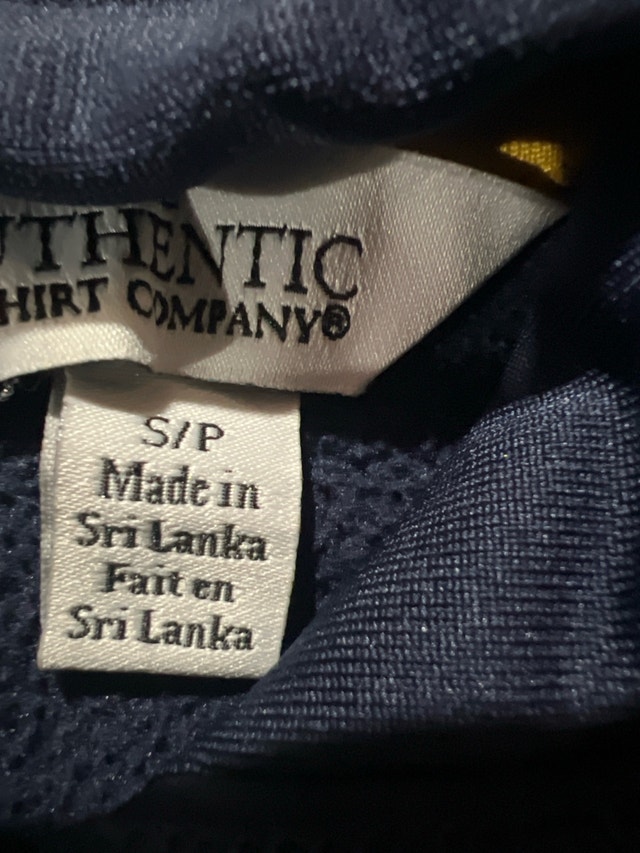 St Anne’s Hoody Sz Small Like New - photo 2