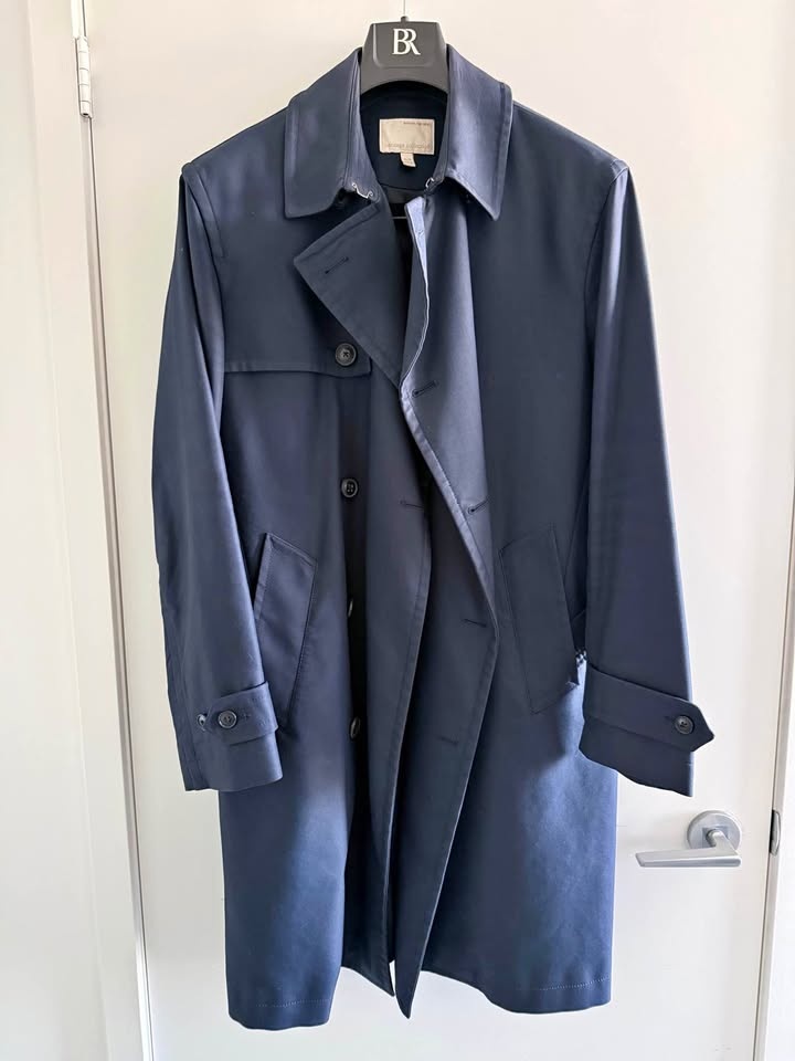 Banana Republic Heritage Trench Coat - Size M