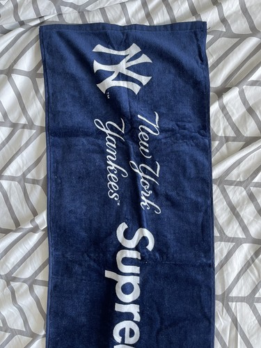 Supreme New York Yankees Hand Towel Navy - photo 4