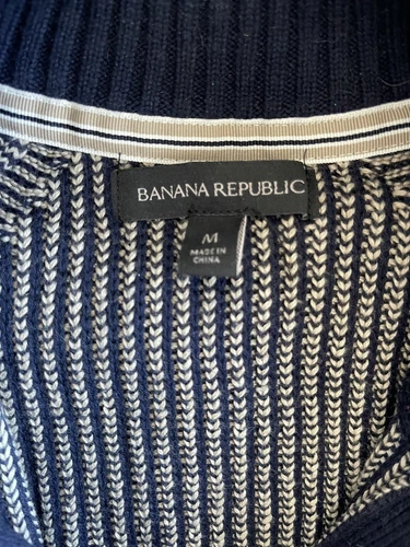 Banana Republic Button Up Sweater Sz M 100 % Authentic - photo 3