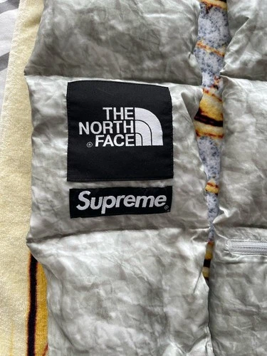 Supreme X The North Face Paper Print Down Scarf - photo 2