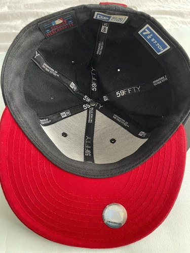 New York Yankees New Era Fitted Hat 7 1/4 100% Authentic - photo 3