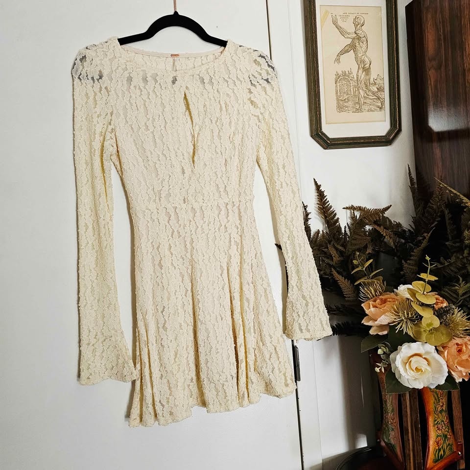 Size S Free People Cream Lace Teen Witch Mini Dress - photo 2