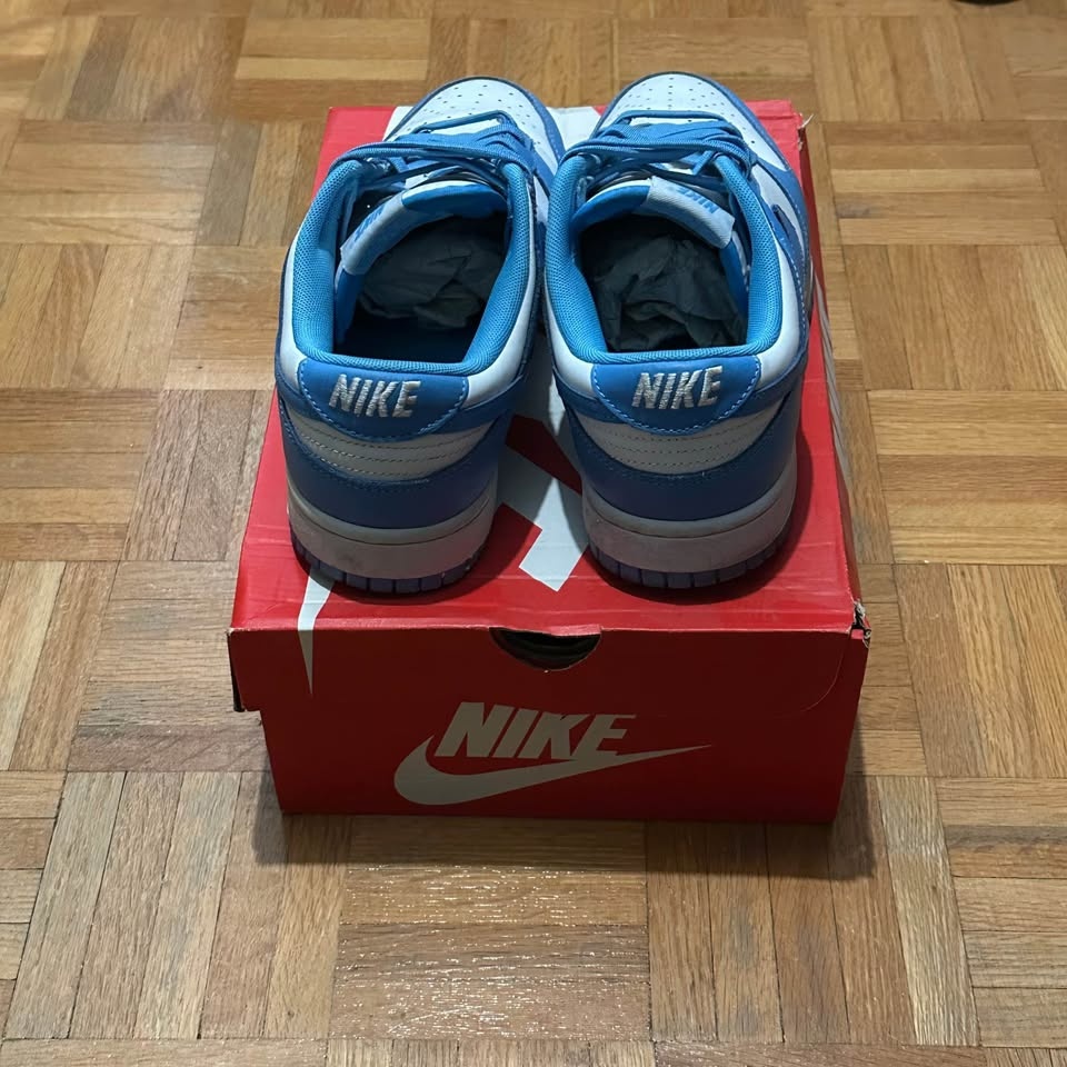 Nike UNC Dunks Size 10 - photo 3