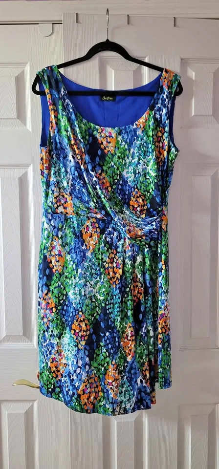 NEW Cartise Women's Dress Size 16 thumbnail
