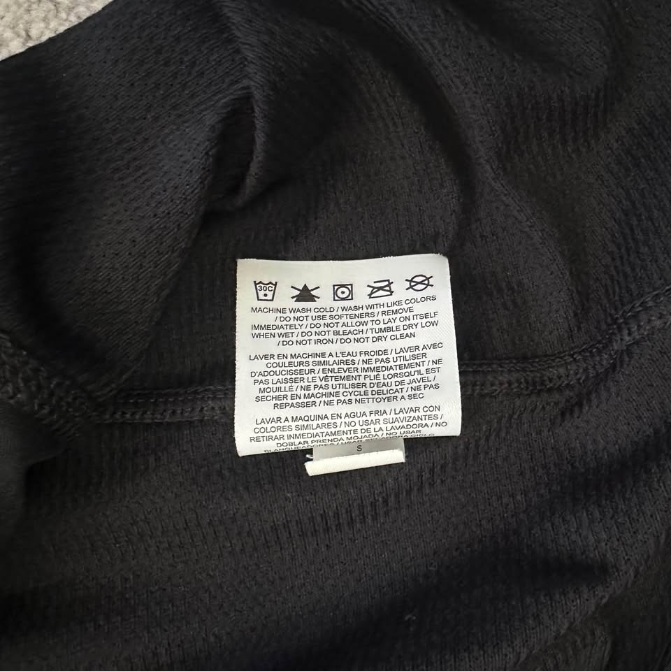 Nike Dri-Fit Shirt Small - photo 3
