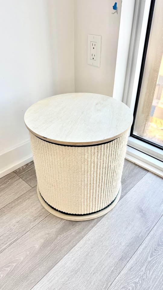 Cat Scratcher / Coffee Table