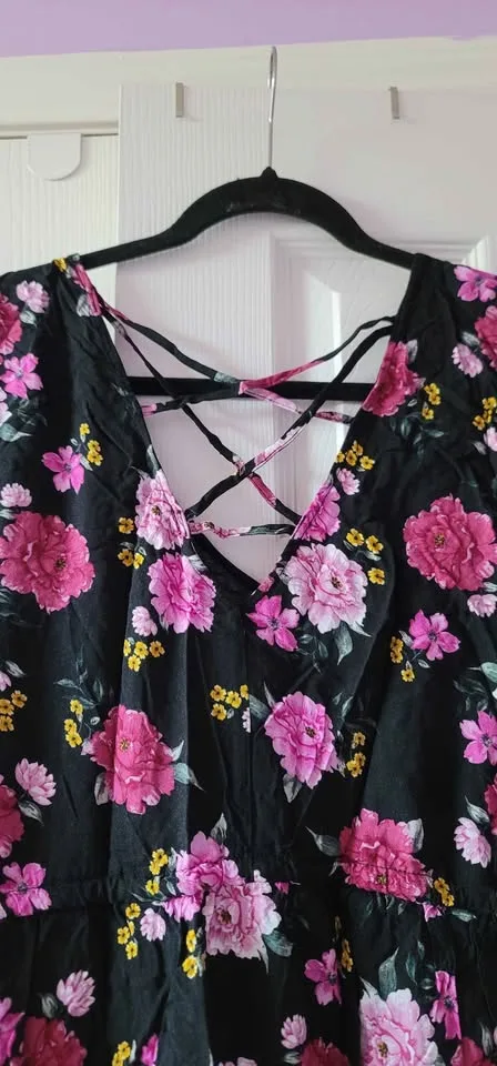 Torrid Women's Dress Size 2 (18/20) image indicator(3)