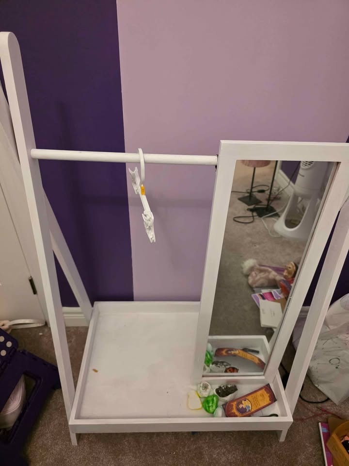 Little dresser with mirror - photo 4
