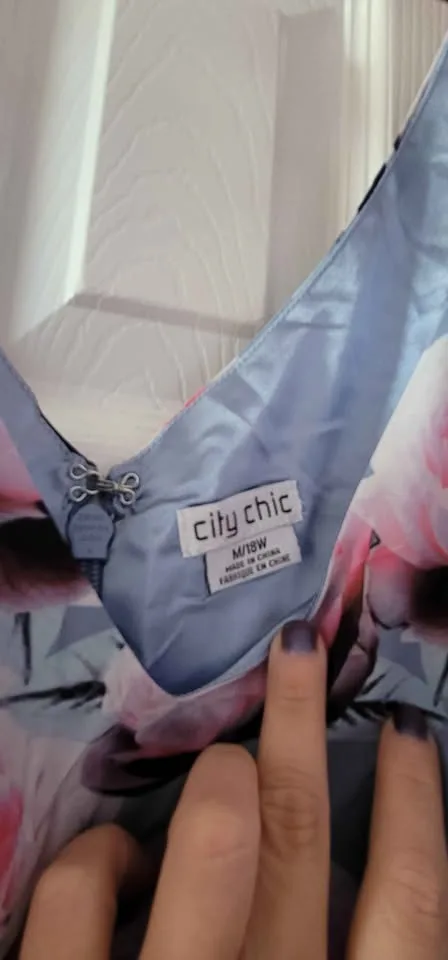 NEW City Chic Women's Dresses Size 18 image indicator(7)