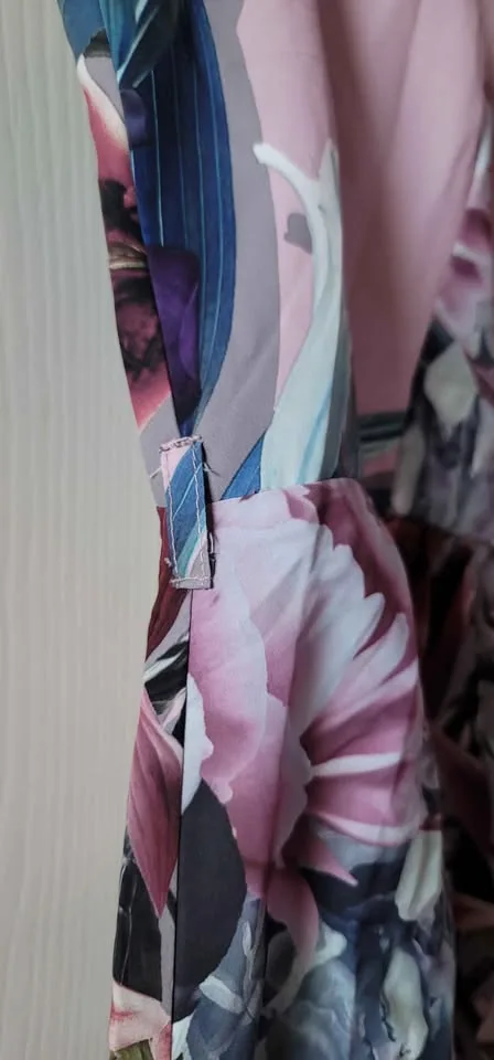 NEW City Chic Women's Dresses Size 18 image indicator(9)